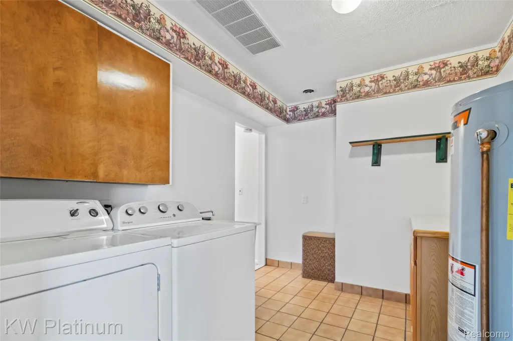 7811 Alexandria Drive Ira Township MI 48023