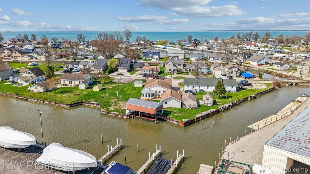7811 Alexandria Drive Ira Township MI 48023