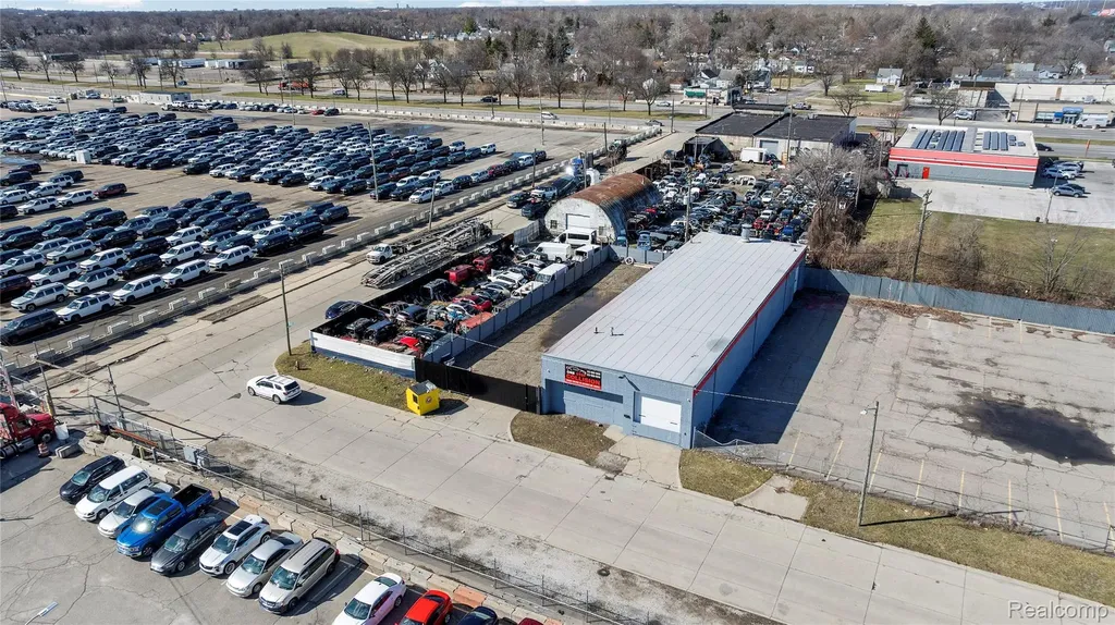 20500 Mound Road Detroit City MI 48234