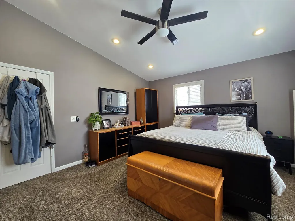 2909 Central Boulevard Highland Charter Township MI 48380