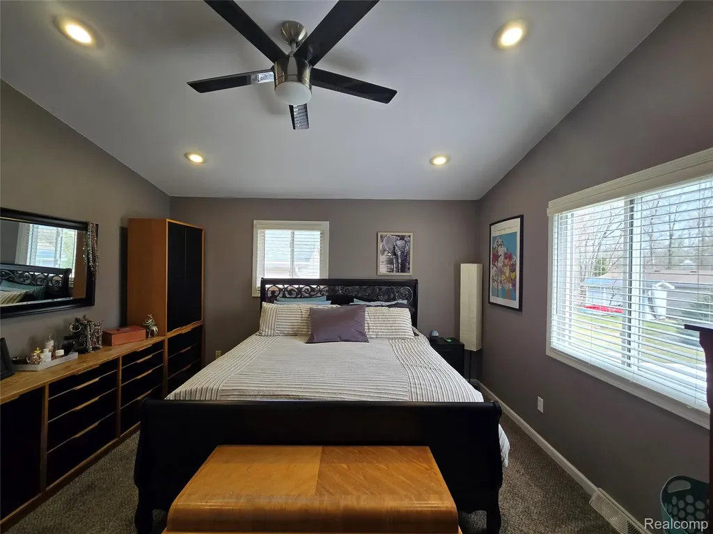 2909 Central Boulevard Highland Charter Township MI 48380