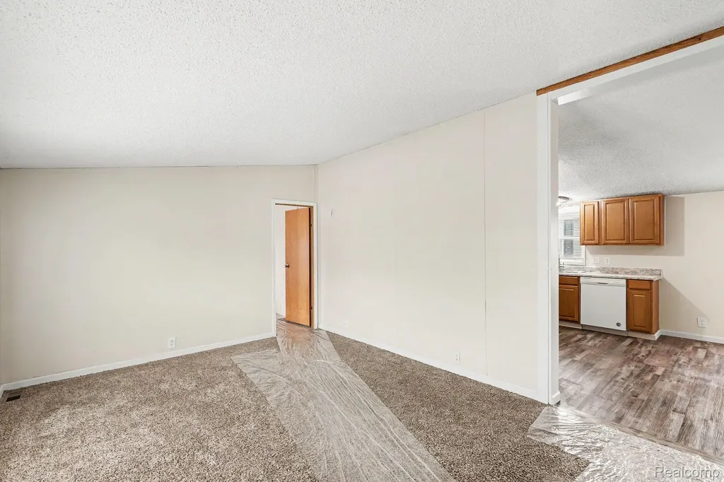 4281 Louie Lane North Branch Village MI 48461