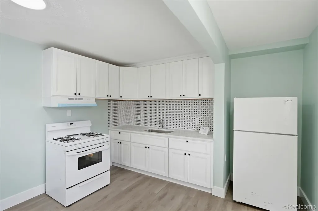 19610 Norwood Street Detroit City MI 48234