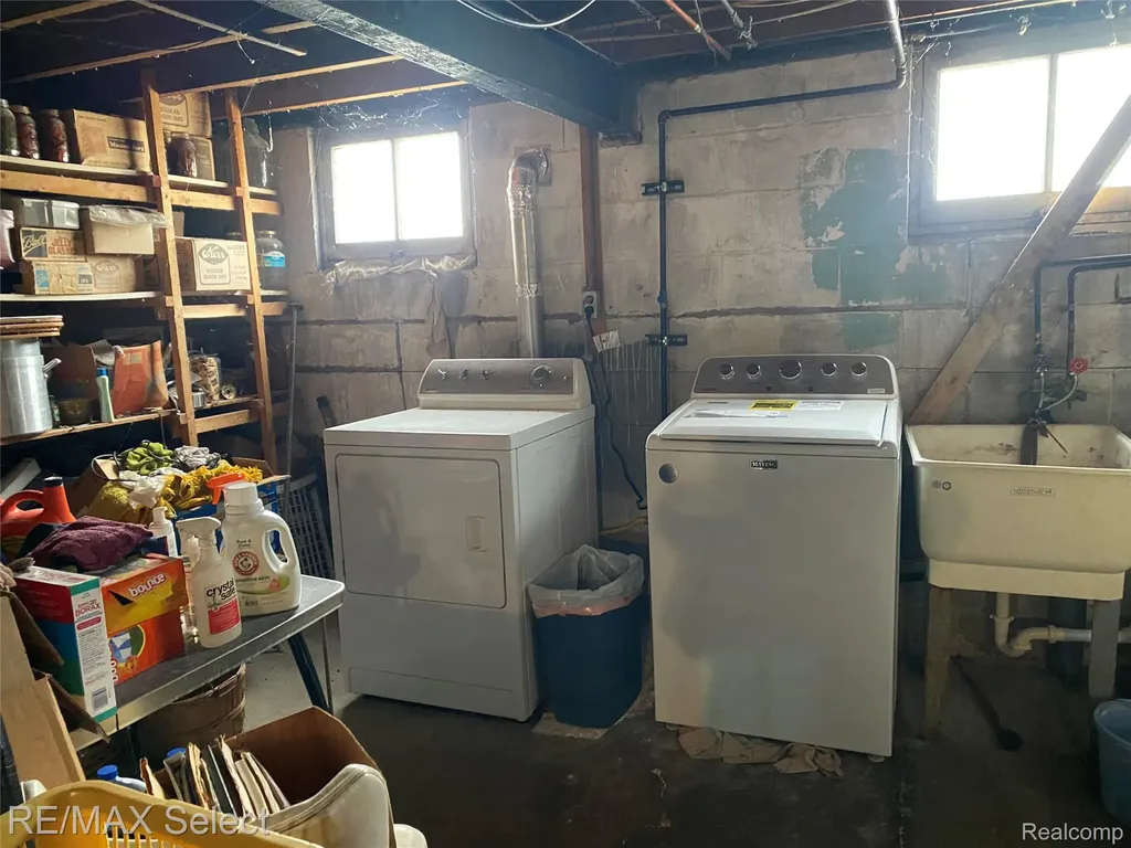 51 Runnels Street Port Huron City MI 48060