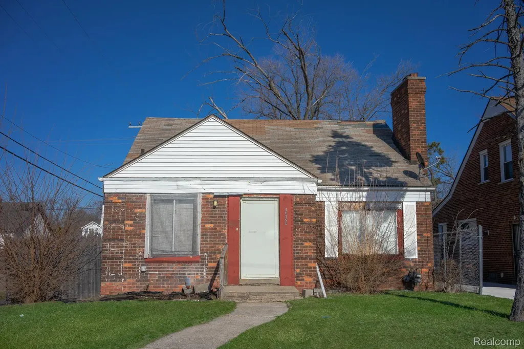 10785 E Outer Drive Detroit City MI 48224
