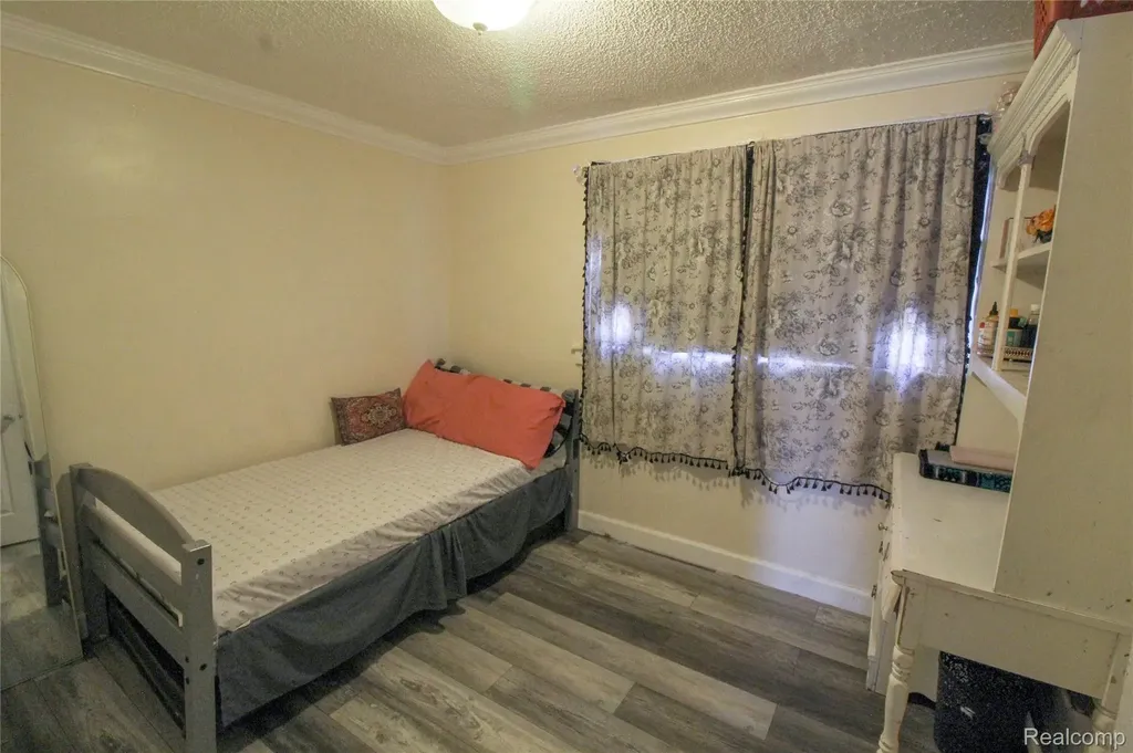4874 Renville Street Detroit City MI 48210