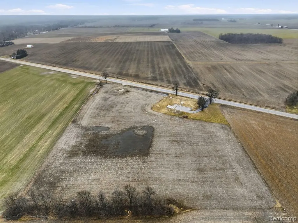 #0000 Saginaw Road Tuscola Township MI 48768