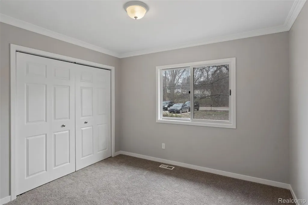 8732 Elizabeth Lake Road White Lake Charter Township MI 48386