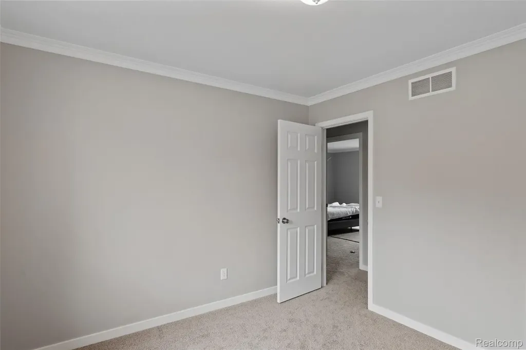 8732 Elizabeth Lake Road White Lake Charter Township MI 48386
