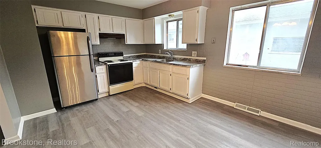 11920 Maxfield Boulevard Hartland Township MI 48353