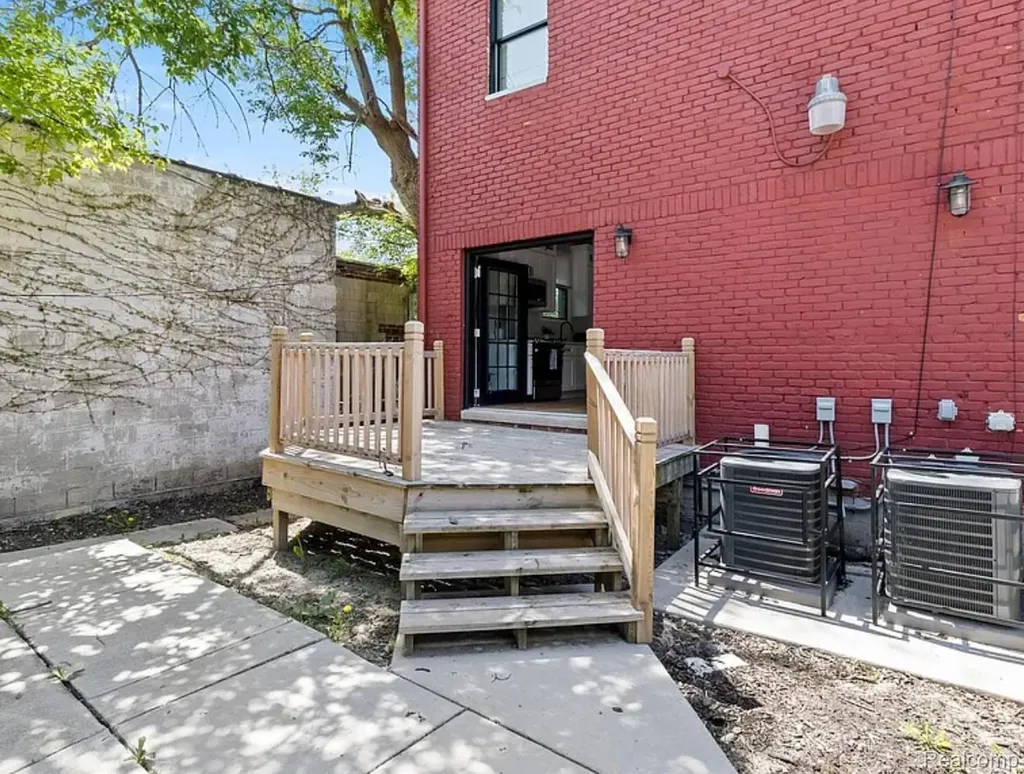 4110-4114 Trumbull Street Detroit City MI 48208