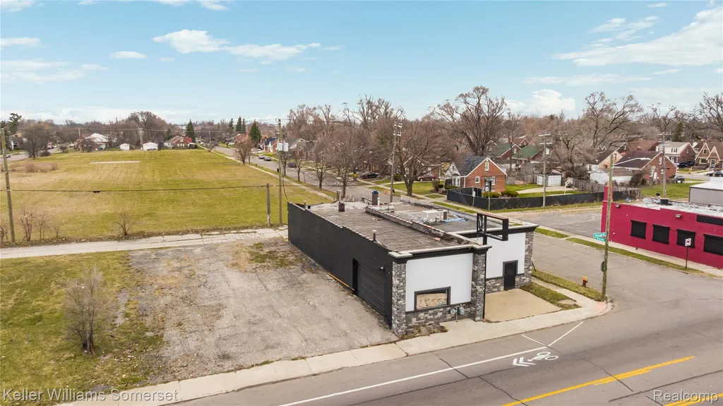14700 W Chicago Street Detroit City MI 48228