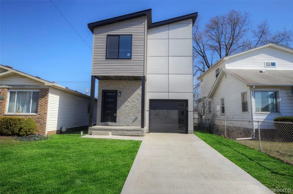 2808 Goodrich Street Ferndale City MI 48220