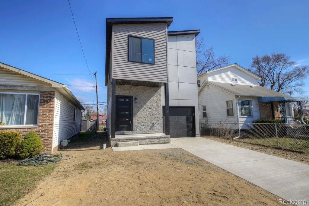2808 Goodrich Street Ferndale City MI 48220