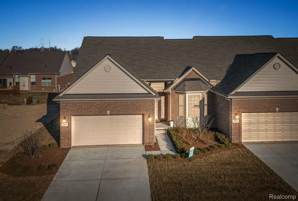 20787 Burn Drive Macomb Township MI 48044