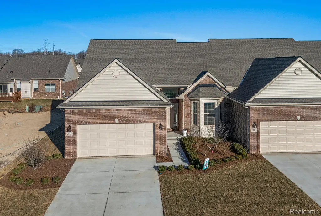 20787 Burn Drive Macomb Township MI 48044