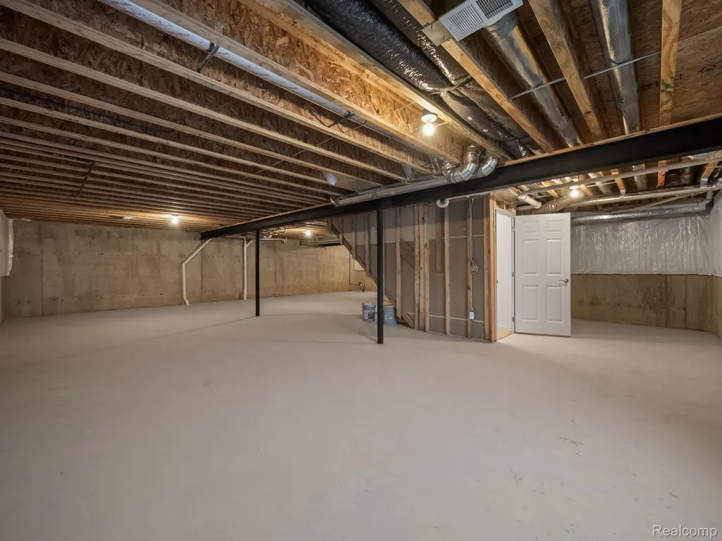 20787 Burn Drive Macomb Township MI 48044
