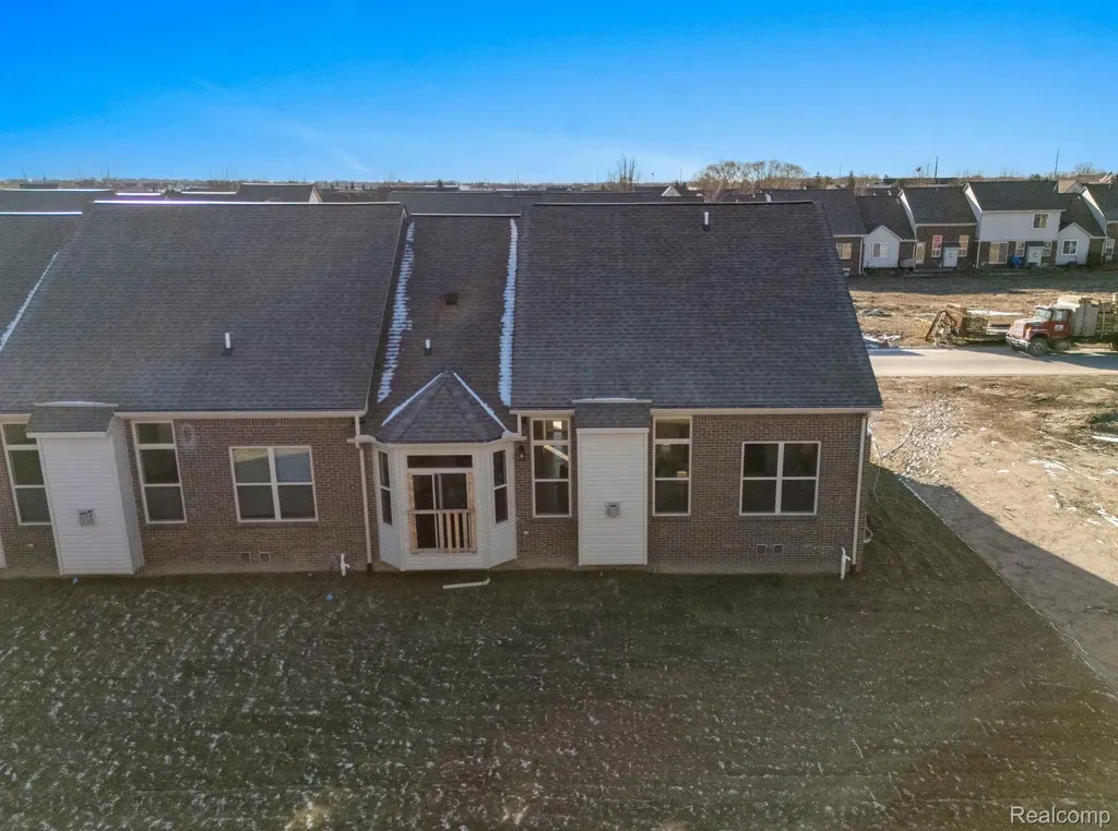 20787 Burn Drive Macomb Township MI 48044
