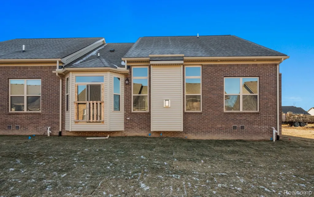 20787 Burn Drive Macomb Township MI 48044