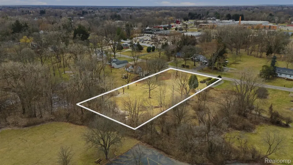 24818 Lois Lane Southfield City MI 48075