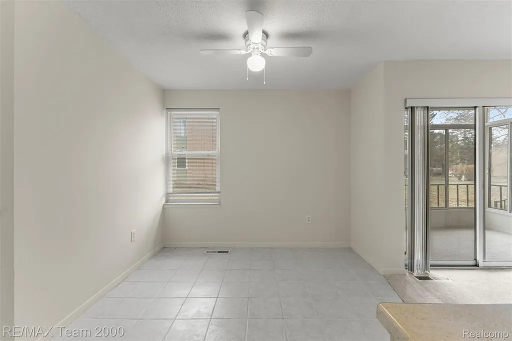 33379 Fargo Street Livonia City MI 48152