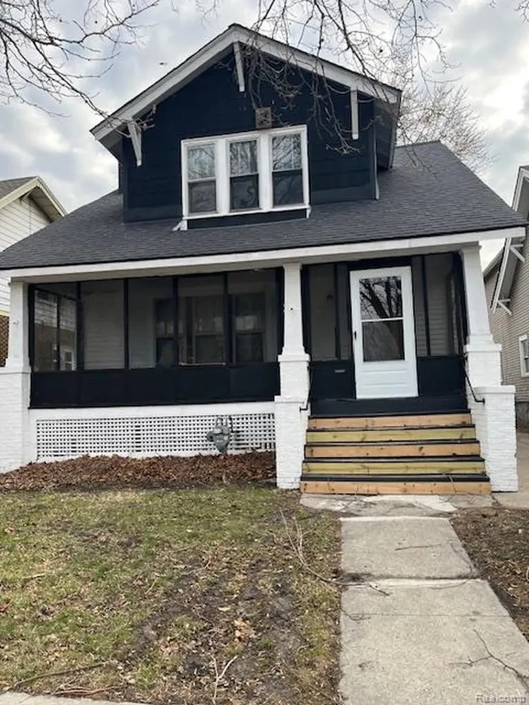 816 Algonquin Street Detroit City MI 48215