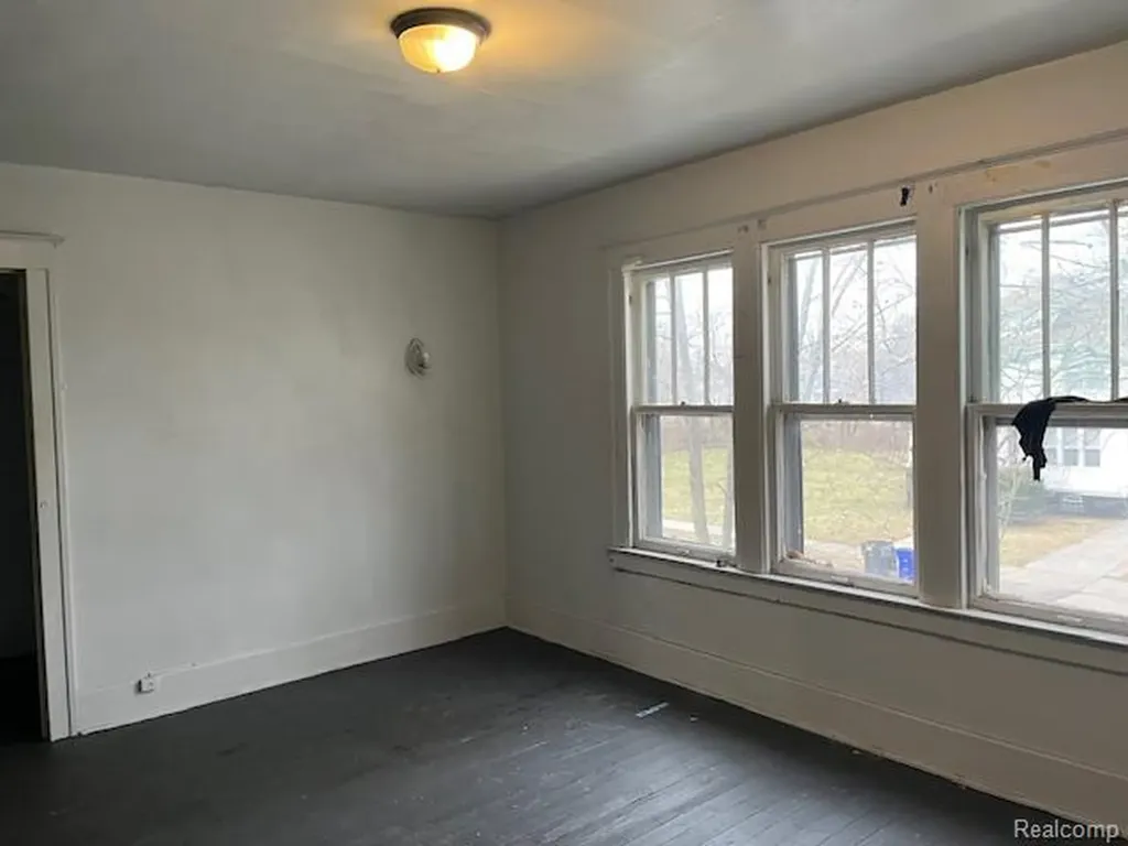 816 Algonquin Street Detroit City MI 48215
