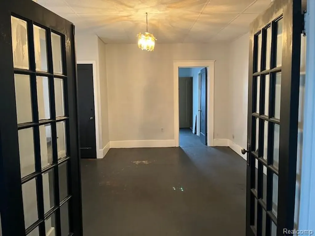 816 Algonquin Street Detroit City MI 48215