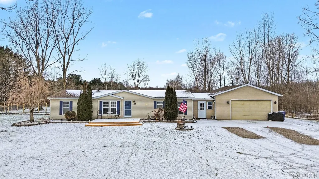 4458 Palms Road Casco Township MI 48064