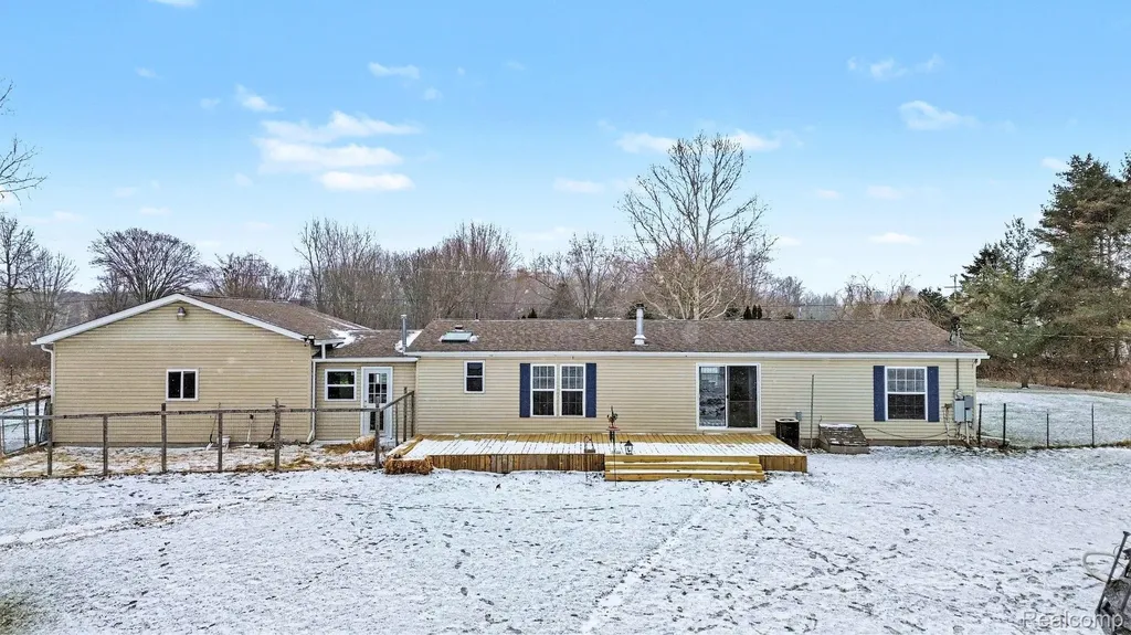 4458 Palms Road Casco Township MI 48064