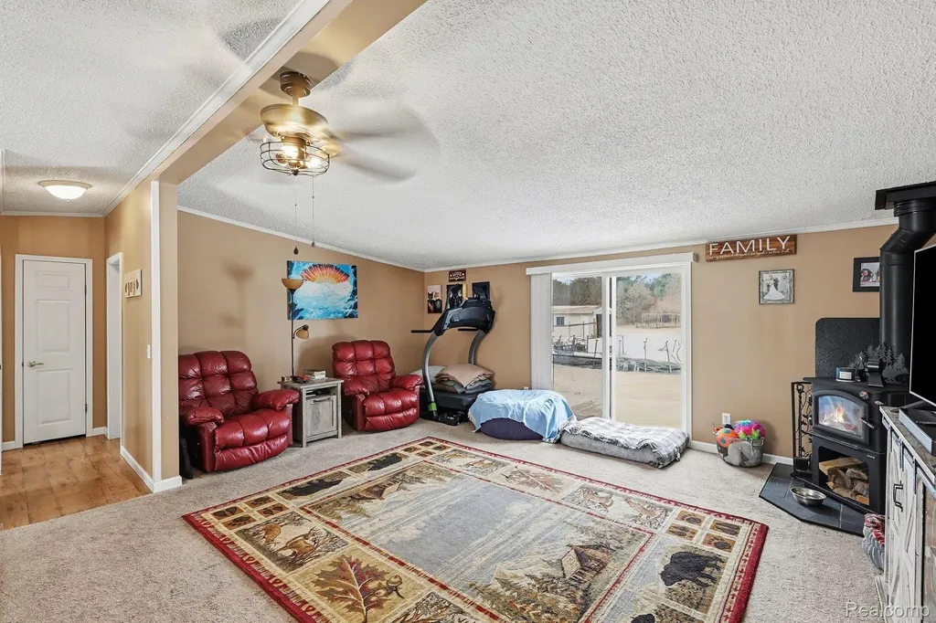 4458 Palms Road Casco Township MI 48064