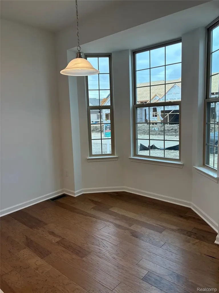 20803 Burn Drive Macomb Township MI 48044