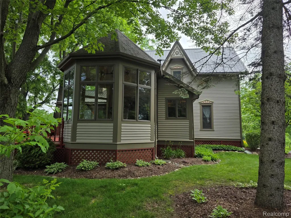 3801 Hollow Corners Road Dryden Township MI 48428