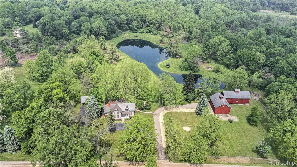 3801 Hollow Corners Road Dryden Township MI 48428