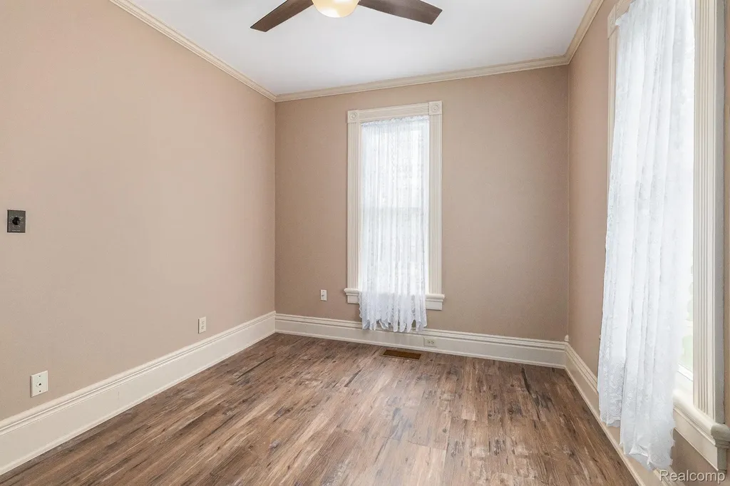 3801 Hollow Corners Road Dryden Township MI 48428