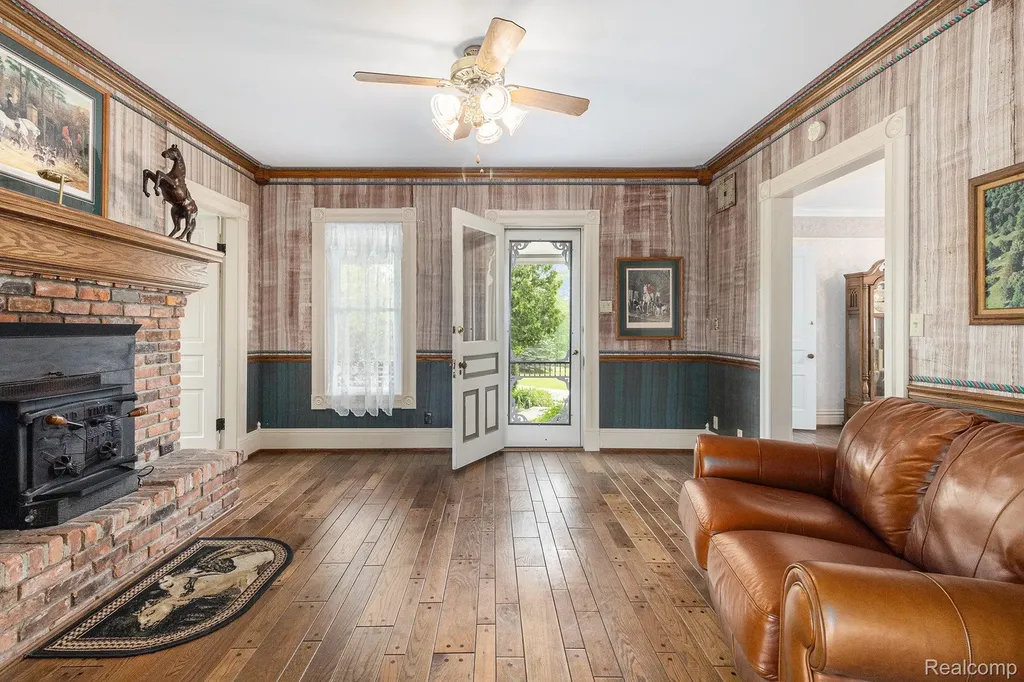3801 Hollow Corners Road Dryden Township MI 48428
