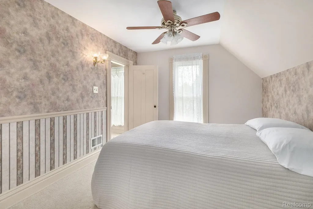 3801 Hollow Corners Road Dryden Township MI 48428