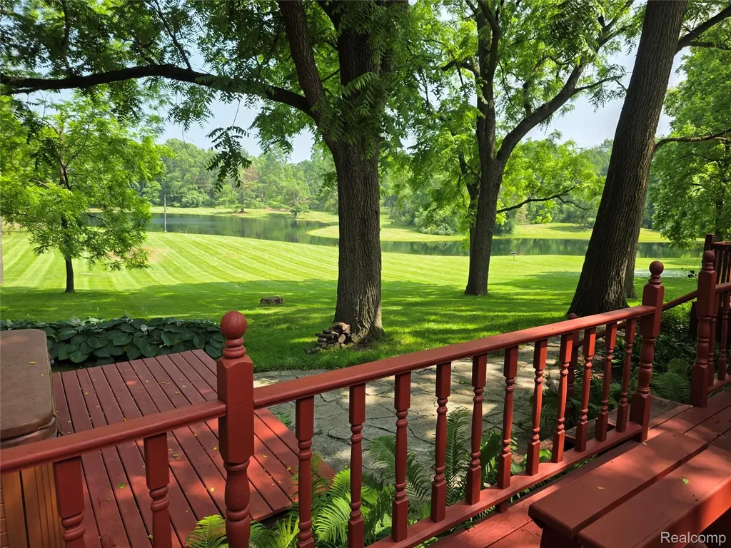 3801 Hollow Corners Road Dryden Township MI 48428