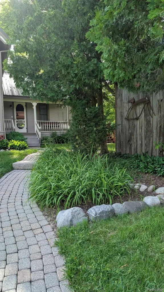 3801 Hollow Corners Road Dryden Township MI 48428