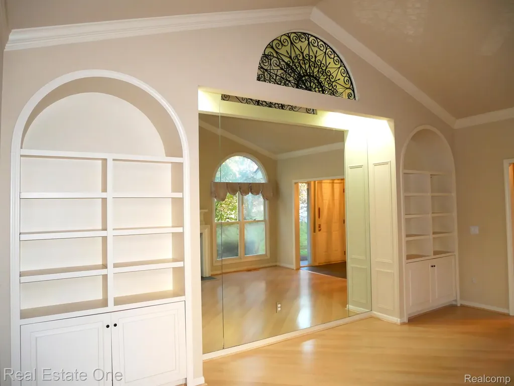 7383 Simsbury Drive West Bloomfield Charter Township MI 48322