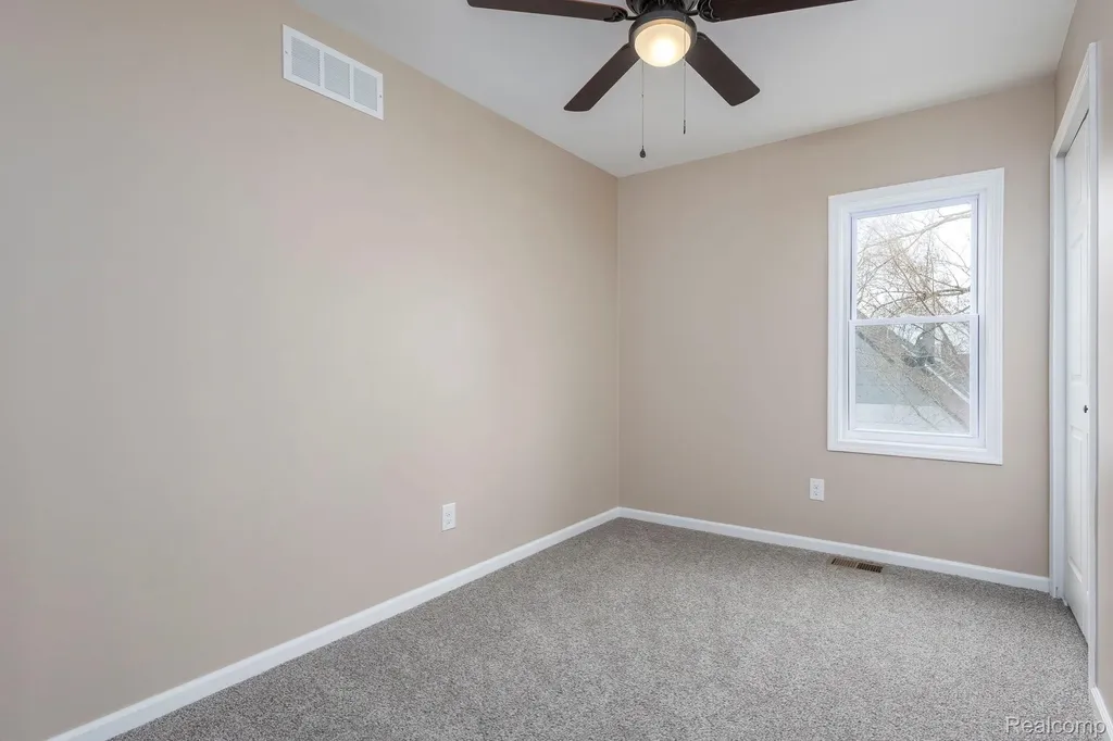 23147 Tawas Avenue Hazel Park City MI 48030