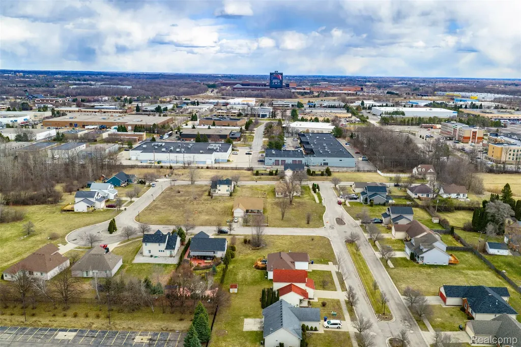 558 Boyd Street Pontiac City MI 48342