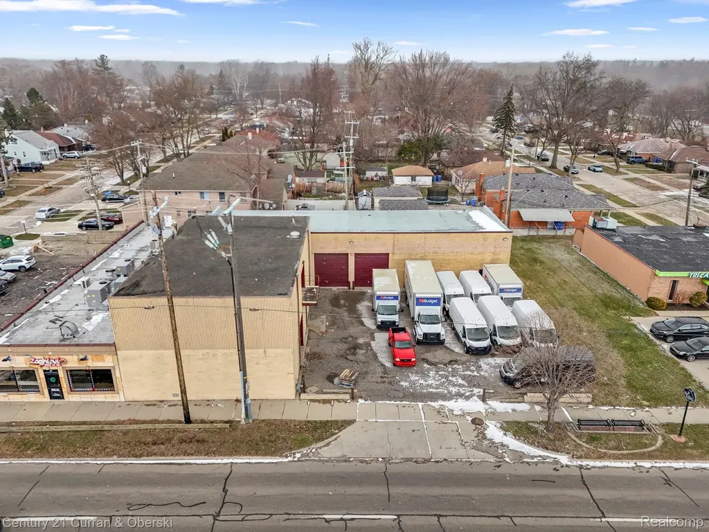 24134 W Warren Street Dearborn Heights City MI 48127