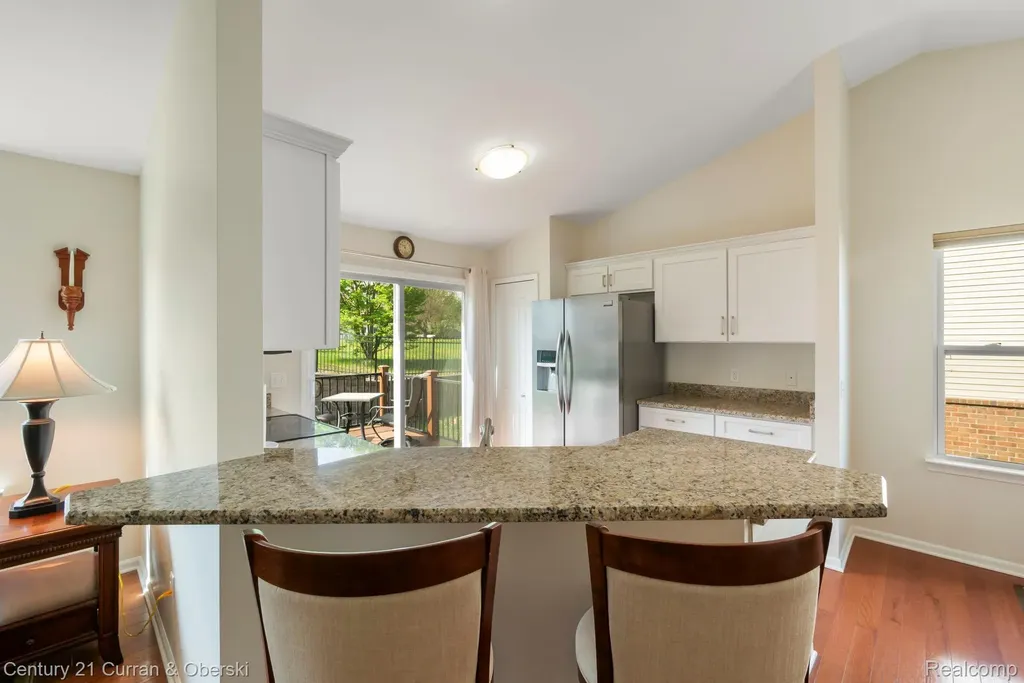 1091 Paddock Drive South Lyon City MI 48178