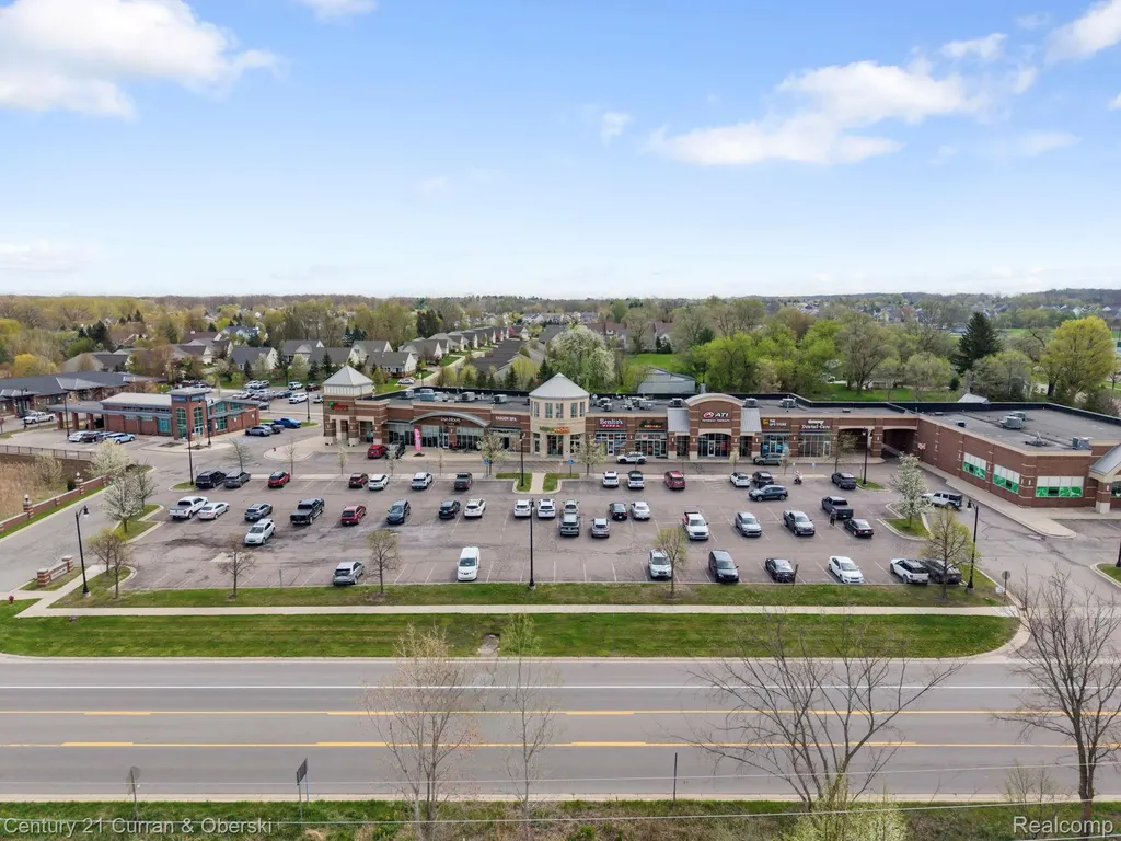 1091 Paddock Drive South Lyon City MI 48178