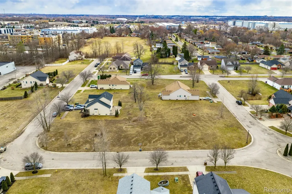 591 Boyd Street Pontiac City MI 48342