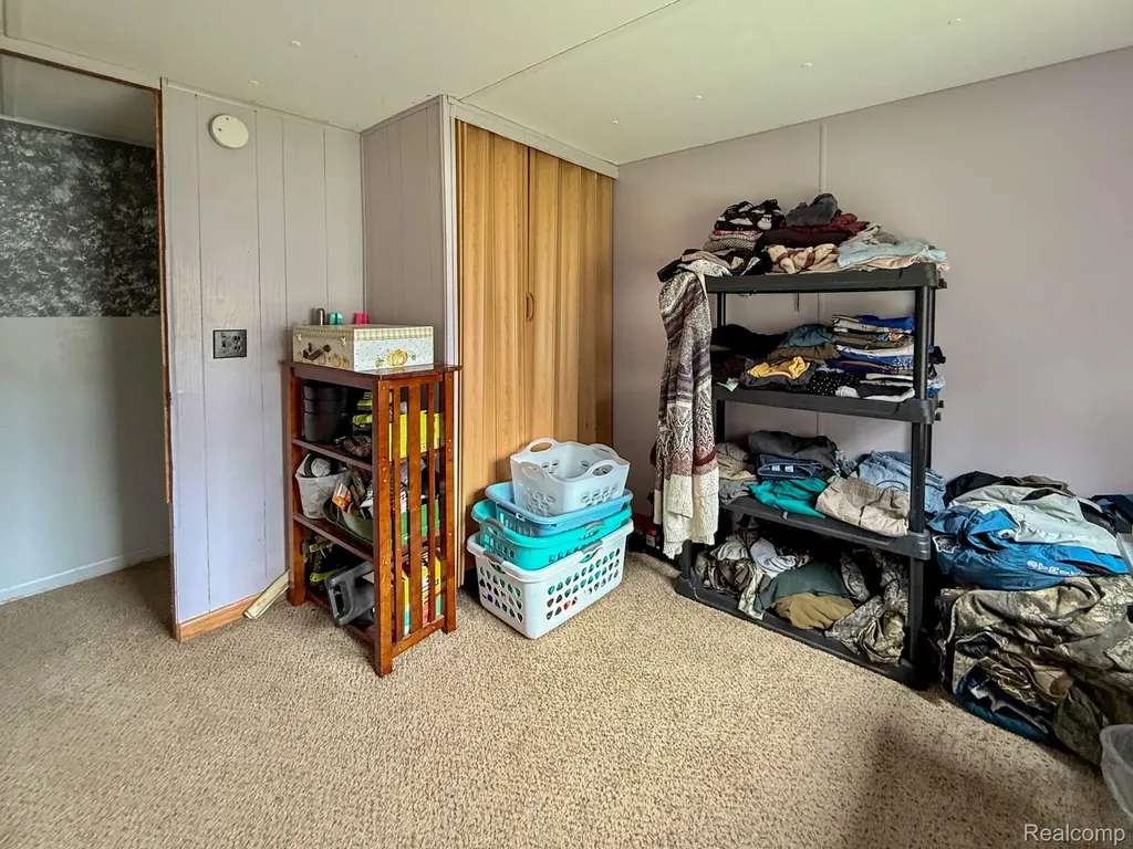 435 Rustic Lane S Sumpter Township MI 48111