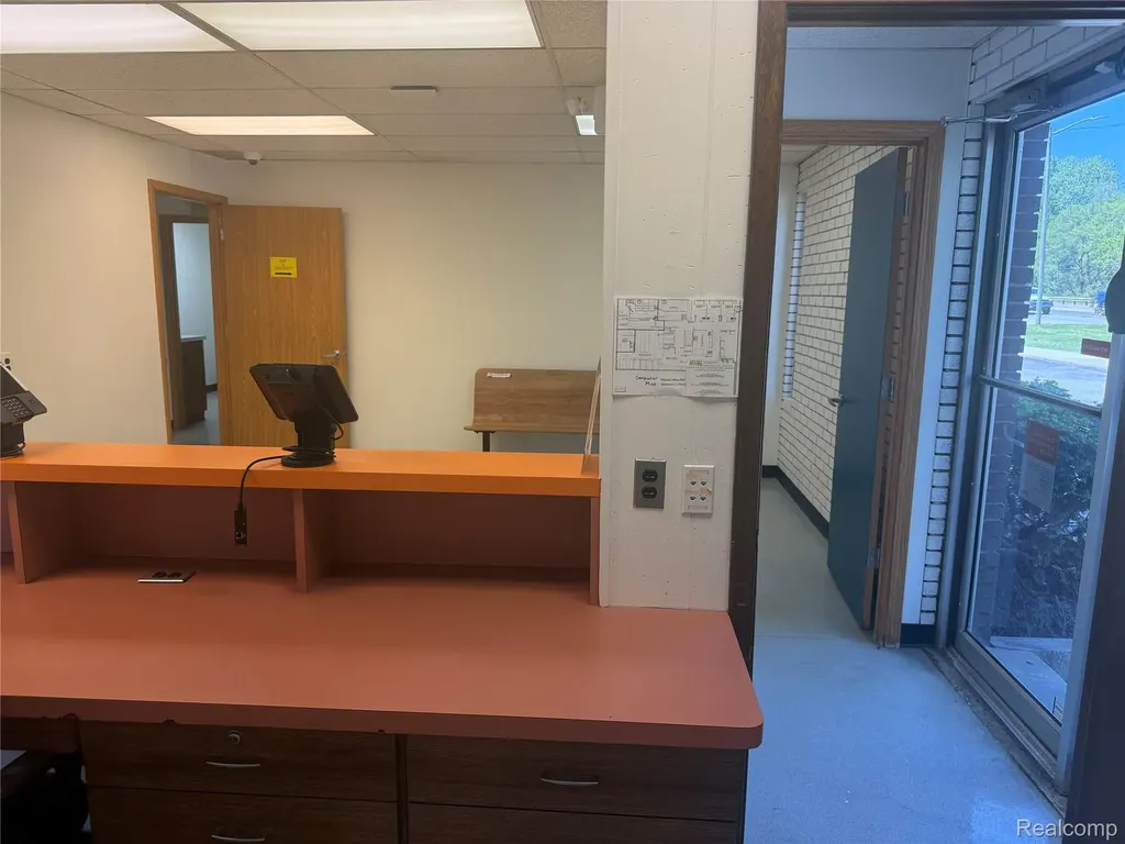 4525 Highland Road Waterford Charter Township MI 48328