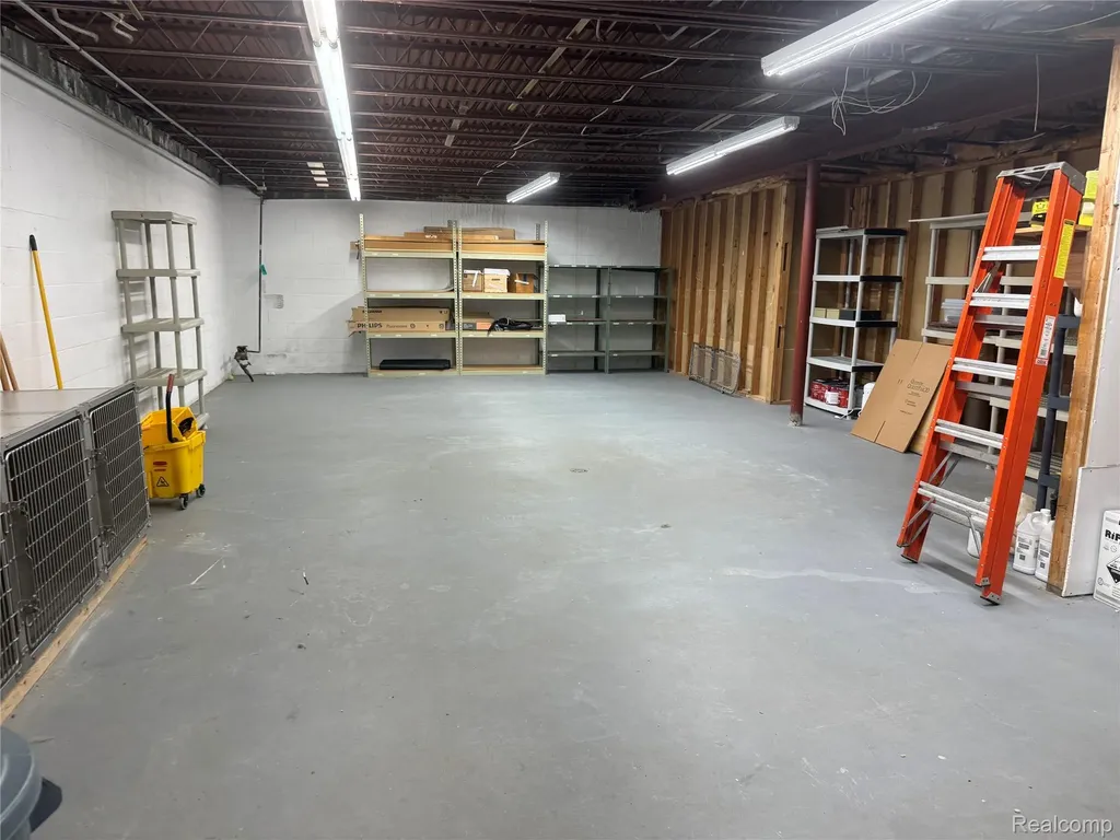 4525 Highland Road Waterford Charter Township MI 48328