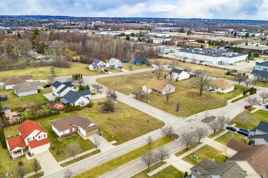 1277 Liza Boulevard Pontiac City MI 48342